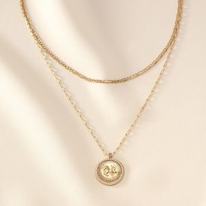Stella & Dot NEW Heritage Coin Pendant